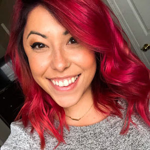 Meet your Posher, Courtney